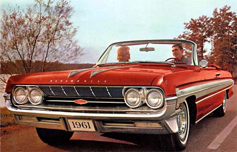 Oldsmobile 1961's Starfire