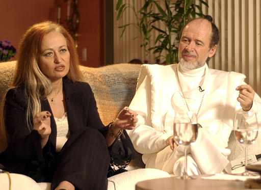 Brigitte Boisselier, chief executive of Clonaid, and Claude Vorilhon, founder of the Raelian movement, December 27, 2002.
