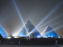 ‎The EgyptAir / Star Alliance Logo projected onto the Pyramids at the joining event as EgyptAir becomes 21st member of the Alliance, Cairo, July 11, 2008.

EgyptAirStarAllianceLogoOnPyramids_01

التعليق هنا
https://www.facebook.com/EveryScreen/posts/377616302290433‎