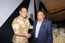 ‎Egypt's Army Chief General Abdul-Fattah as-Sisi shakes hands with film star Adel Emam, during a military training exercise attended by public figures including artists and media personalities, Dahshour, Giza, May 11, 2013.

التعليق هنا.
https://www.facebook.com/EveryScreen/posts/452472881501754‎