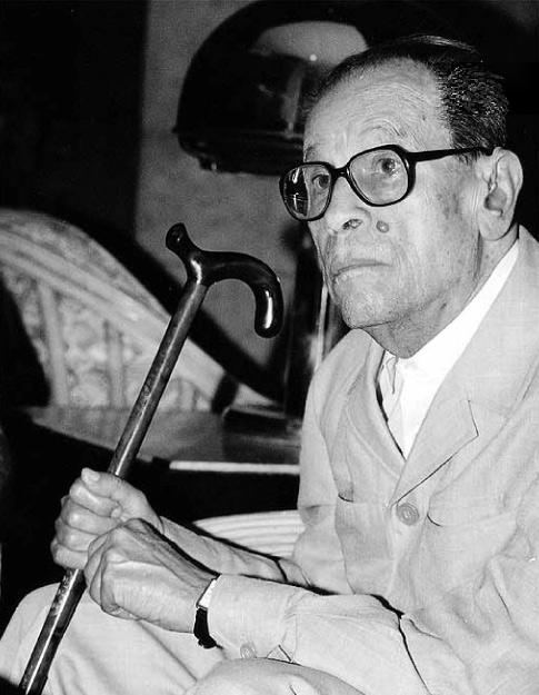Naguib Mahfouz