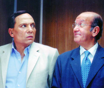 Adel Emam, as an Egyptian citizen, and Lotfy Labib as Israel's Ambassador to Egypt in 'ASefara Fil Emara' (2005)