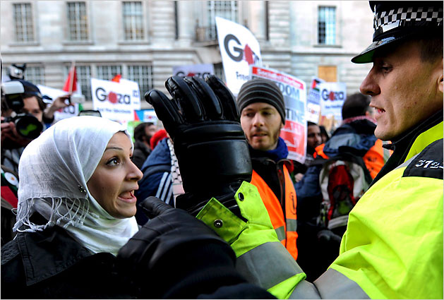 A demonstration against BBC in central London to protest the broadcaster’s refusal to carry a video appeal for relief aid for Gazans, January 24, 2008.