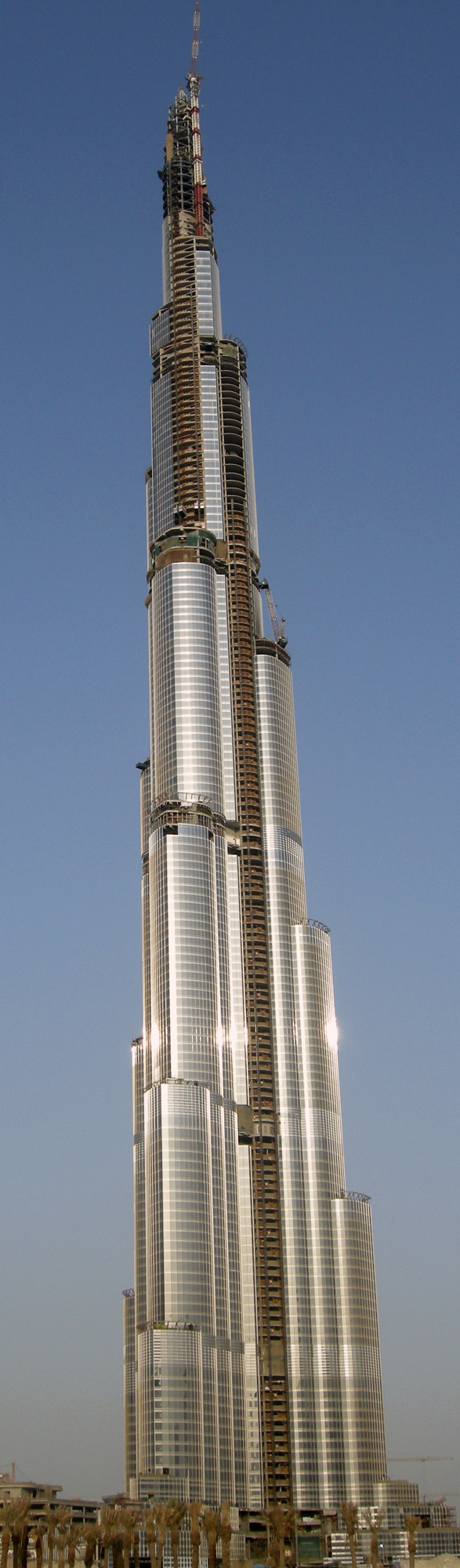 Borg Dubai, the tallest skyscraper in the world, pictured in August 2008, standing at a reported non-official height of 818 m, consisting of 162 floors above ground and described as the 'Jewel of the Gulf Region,' was a symbol of Dubai building boom that comes to an end and resulted in a large financial meltdown, November 2009.